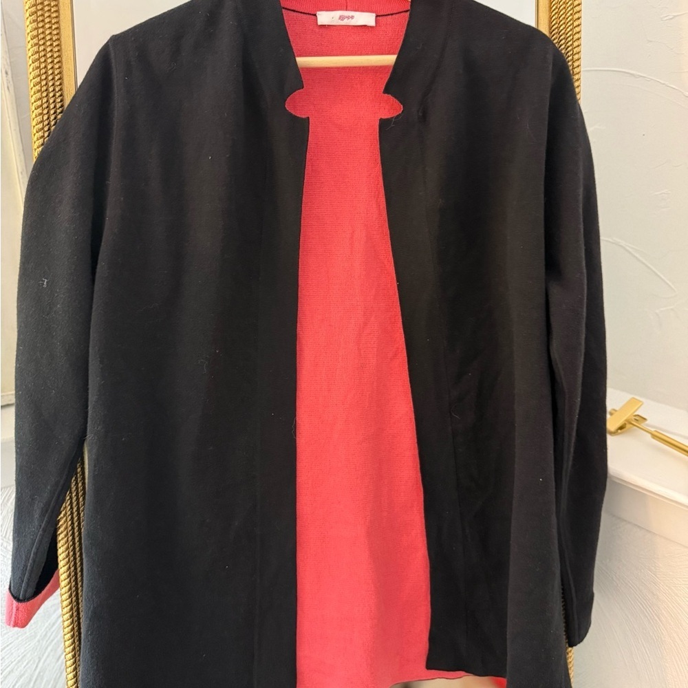 Leggiadro Black and Coral Women's Cardigan